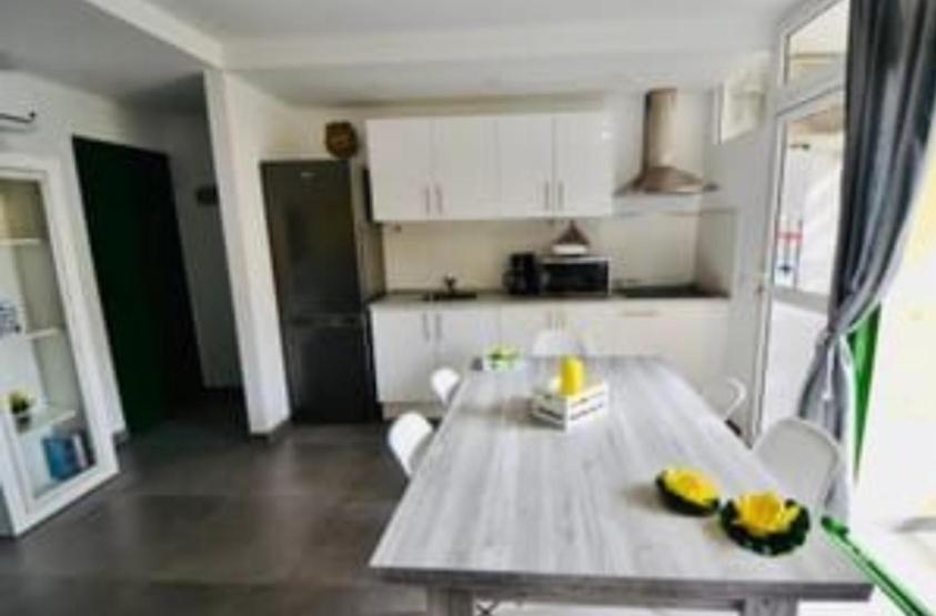 Las Olas Apartment プラヤ・デル・イングレス エクステリア 写真